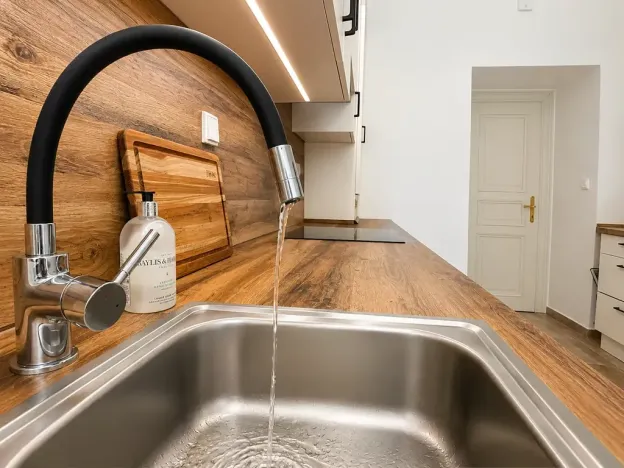 Pronájem bytu 2+1, Praha - Malá Strana, Újezd, 73 m2