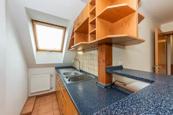 Pronájem bytu 2+kk, Praha - Horní Počernice, Náchodská, 50 m2