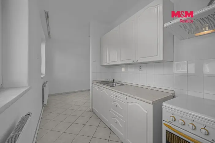Prodej činžovního domu, Sezemice, Nejedlého, 354 m2