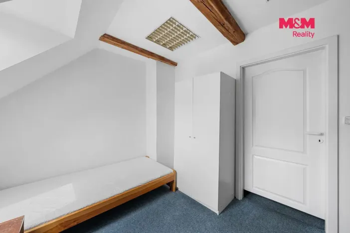 Prodej rodinného domu, Kadaň, Boženy Němcové, 500 m2