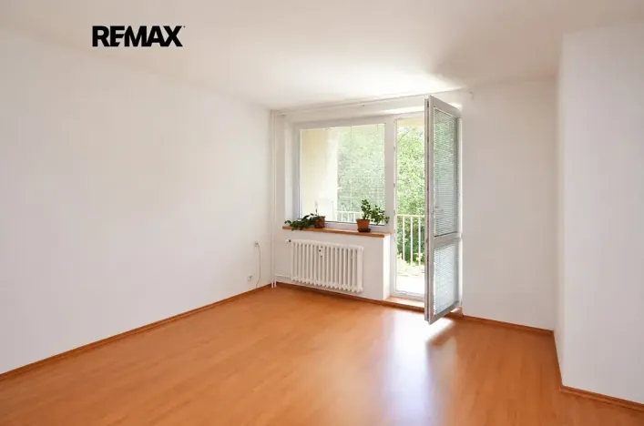 Pronájem bytu 3+1, Praha - Hlubočepy, Slivenecká, 76 m2