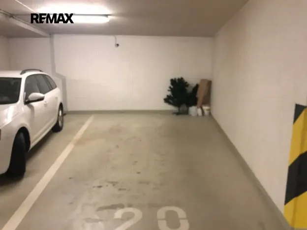 Pronájem bytu 2+kk, Praha - Pitkovice, Pečárková, 52 m2