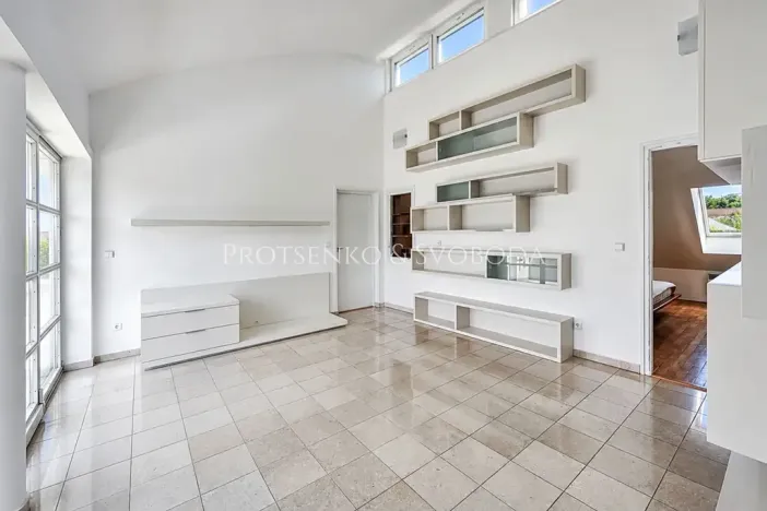 Prodej vily, Křižanov, Benešovo náměstí, 530 m2