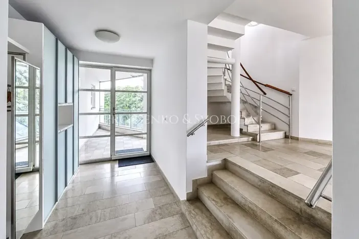 Prodej vily, Křižanov, Benešovo náměstí, 530 m2