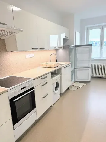 Pronájem bytu 2+1, Praha - Podolí, Pravá, 68 m2