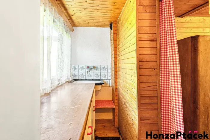 Prodej chaty, Psáry, 27 m2
