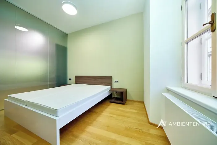 Pronájem bytu 3+kk, Brno, Jakubská, 82 m2