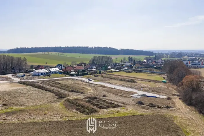 Prodej pozemku pro bydlení, Komárov, 744 m2