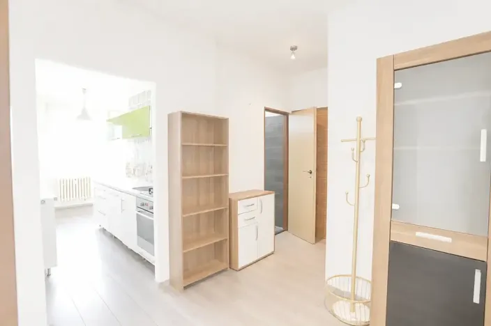 Pronájem bytu 3+1, Praha - Letňany, Bukovecká, 76 m2