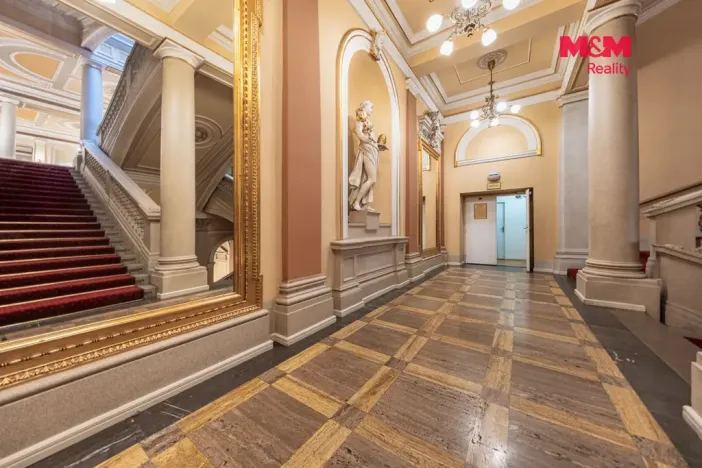 Pronájem kanceláře, Praha - Vinohrady, náměstí Míru, 60 m2