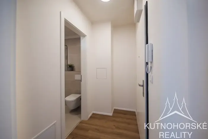 Pronájem bytu 1+kk, Kutná Hora, Hloušecká, 37 m2