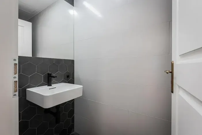 Pronájem obchodního prostoru, Praha - Malá Strana, Vlašská, 98 m2