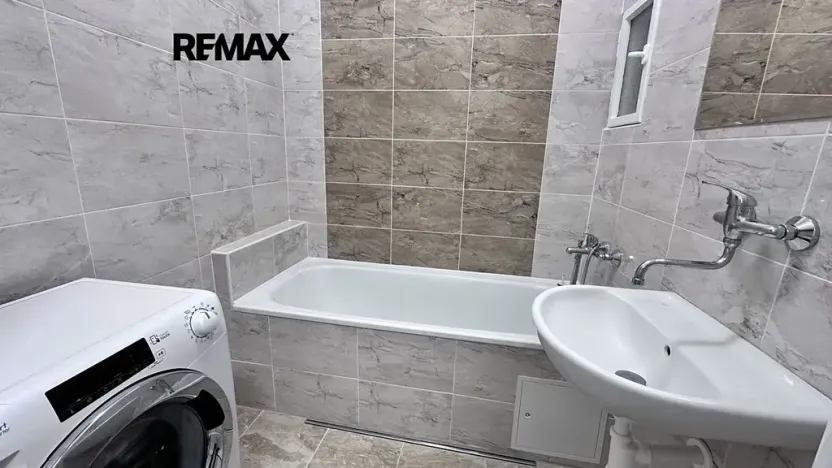 Pronájem bytu 1+kk, Praha - Strašnice, V olšinách, 38 m2