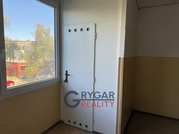 Pronájem bytu 2+kk, Praha - Prosek, Prosecká, 41 m2