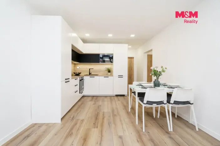 Prodej bytu 4+kk, Ostrava - Výškovice, Šeříková, 80 m2