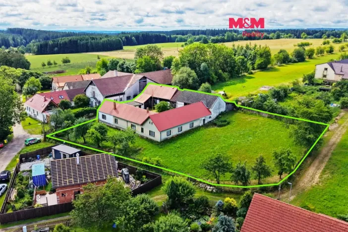 Prodej rodinného domu, Černovice - Benešov, 265 m2