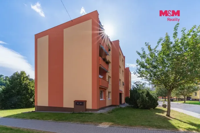 Pronájem bytu 1+kk, Loket, Sportovní, 40 m2