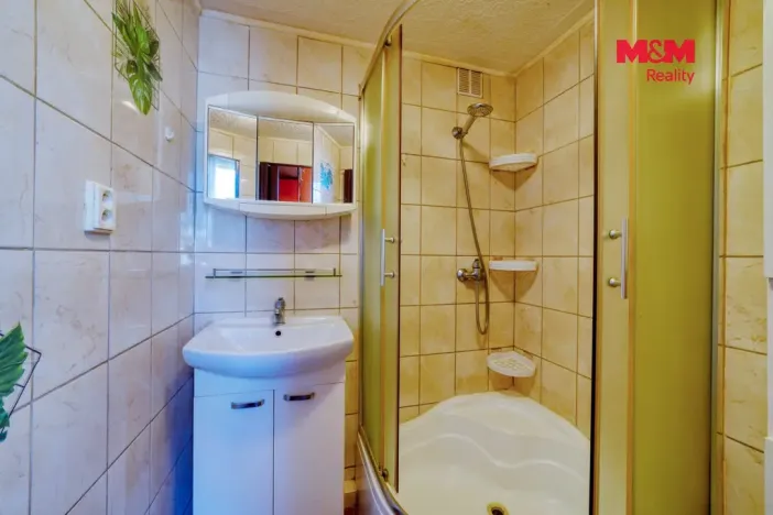 Prodej bytu 1+1, Třemošná, Sídliště, 40 m2