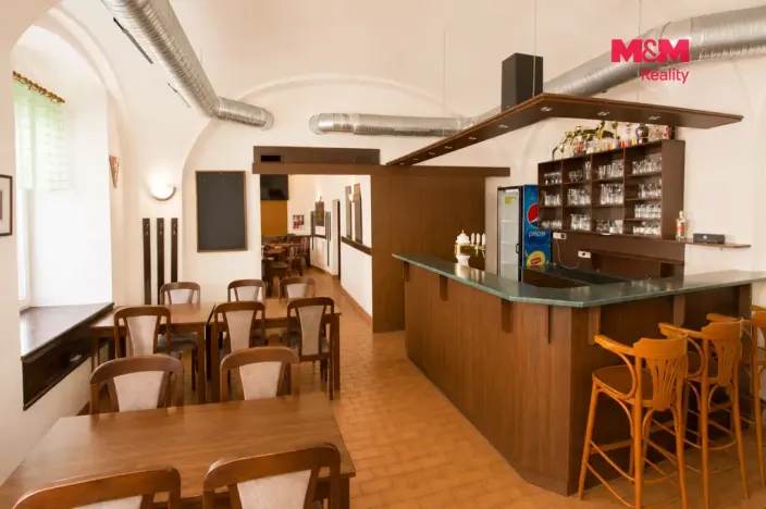 Pronájem obchodního prostoru, Skuteč, Vítězslava Nováka, 72 m2