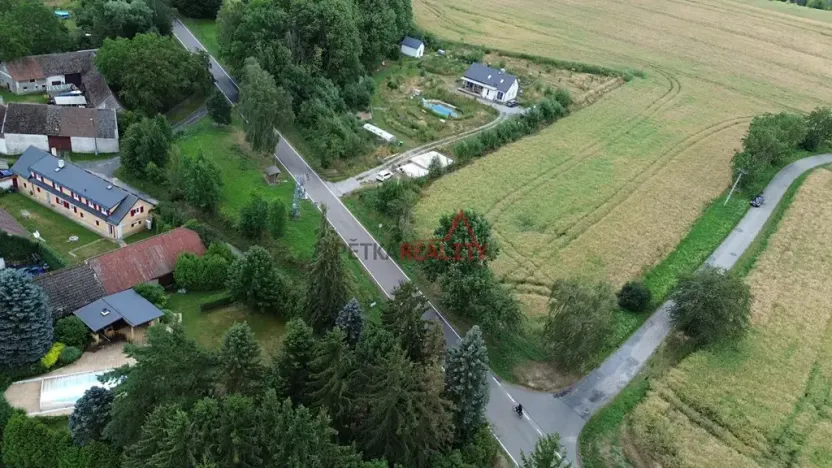 Prodej pozemku pro bydlení, Neustupov, 6561 m2
