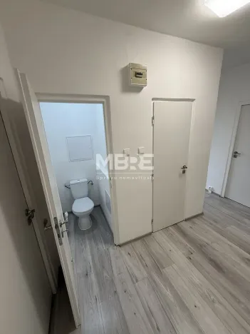 Pronájem bytu 2+1, Kadaň, Chomutovská, 53 m2