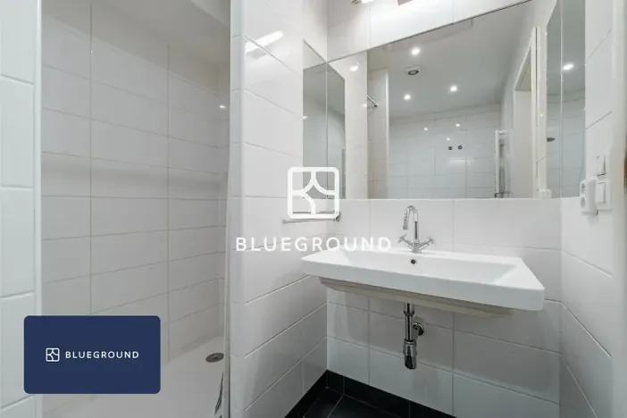 Pronájem bytu 2+kk, Praha - Vinohrady, Sarajevská, 42 m2