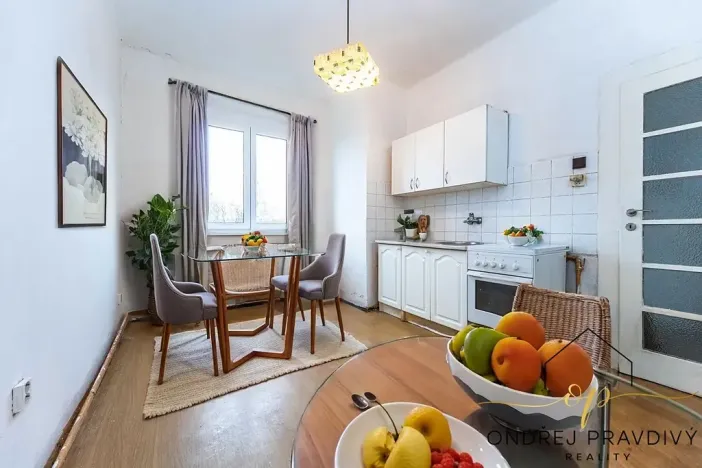 Prodej bytu 2+kk, Praha - Hloubětín, V chaloupkách, 58 m2