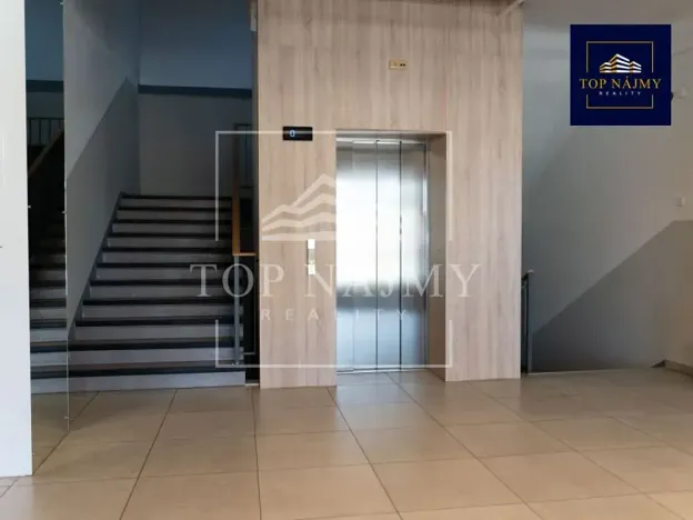 Pronájem kanceláře, Ostrava, Novinářská, 1152 m2