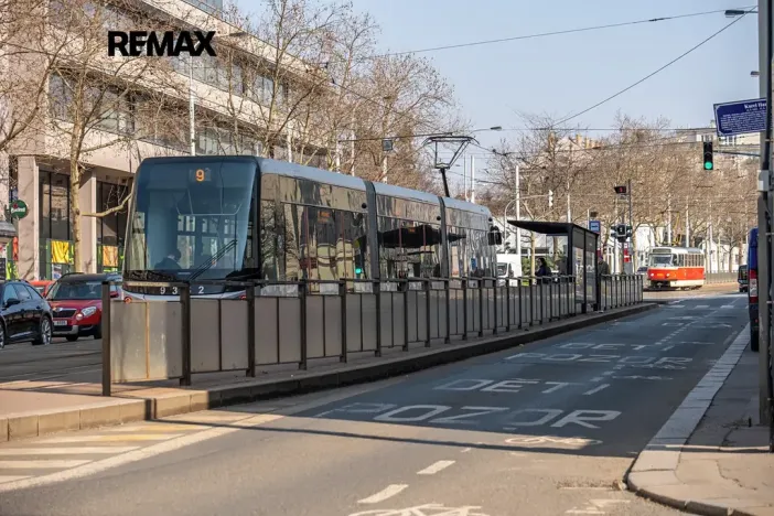 Prodej bytu 3+1, Praha - Žižkov, Buchovcova, 61 m2