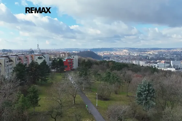 Prodej bytu 3+1, Praha - Žižkov, Buchovcova, 61 m2