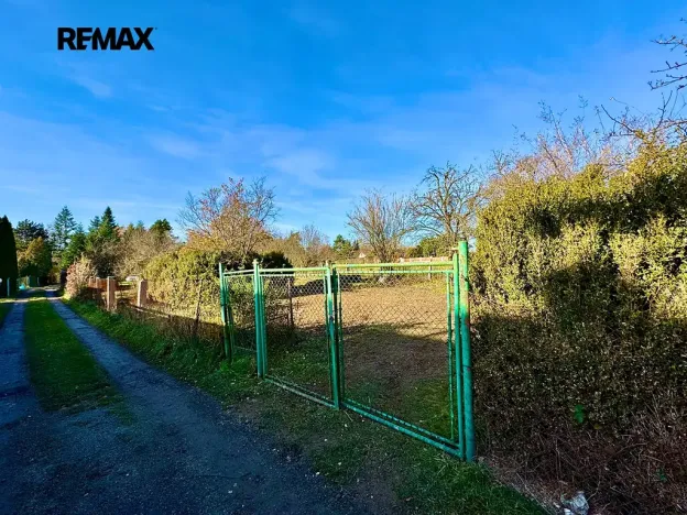 Prodej pozemku pro bydlení, Psáry, 947 m2