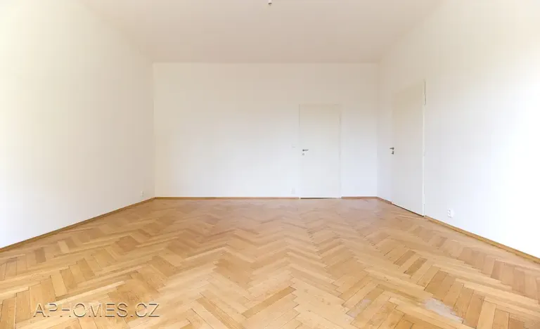 Pronájem bytu 2+1, Praha - Vršovice, Tolstého, 90 m2