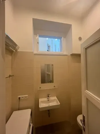 Pronájem bytu 1+kk, Praha - Vinohrady, Budečská, 22 m2
