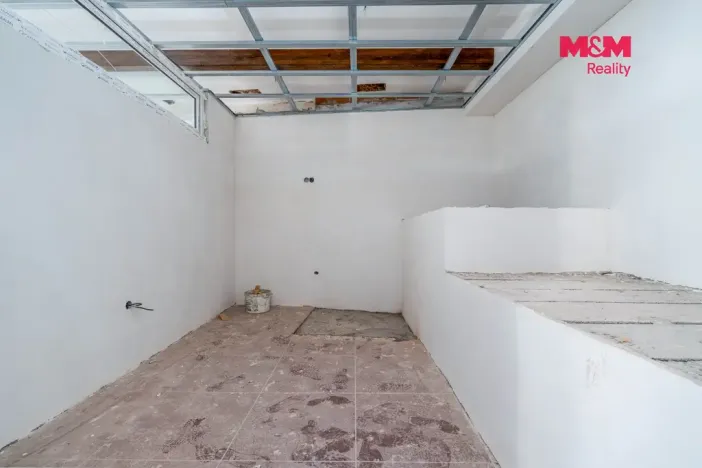 Prodej bytu 3+kk, Černíkovice, 108 m2