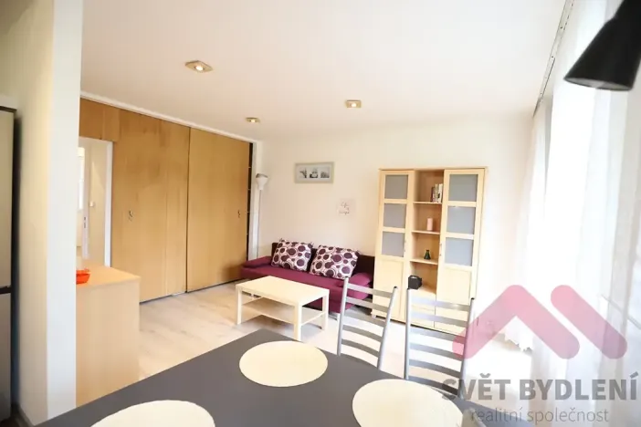Pronájem bytu 3+kk, Praha - Prosek, Bílinská, 60 m2