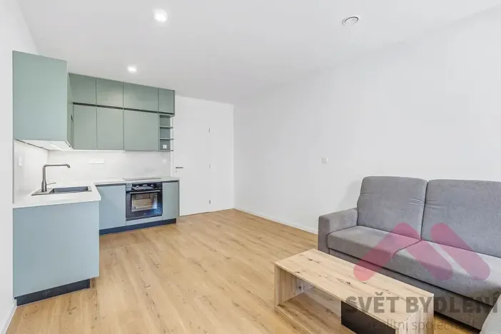 Pronájem bytu 1+kk, Praha - Modřany, Komořanská, 37 m2