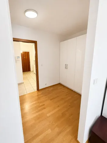 Prodej bytu 2+kk, Praha - Veleslavín, Na okraji, 88 m2
