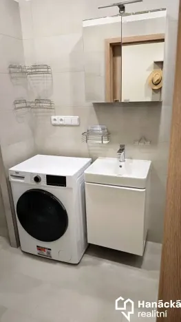 Pronájem bytu 2+1, Olomouc, Blanická, 53 m2