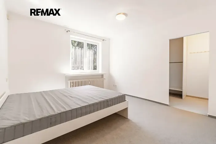 Pronájem bytu 3+kk, Praha - Dejvice, Šárecká, 76 m2