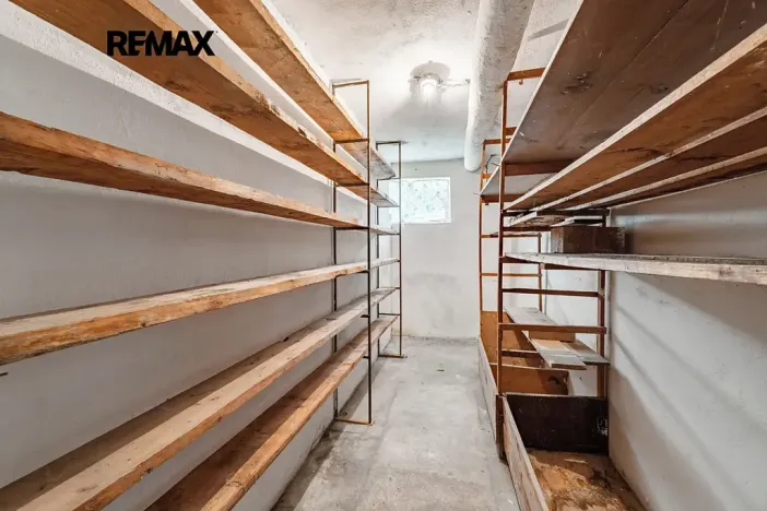 Pronájem bytu 3+kk, Praha - Dejvice, Šárecká, 76 m2