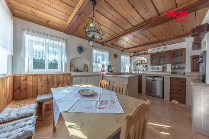 Prodej chalupy, Chřibská - Dolní Chřibská, 250 m2