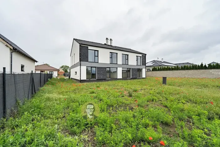 Prodej bytu 5+kk, Nemyslovice, 145 m2