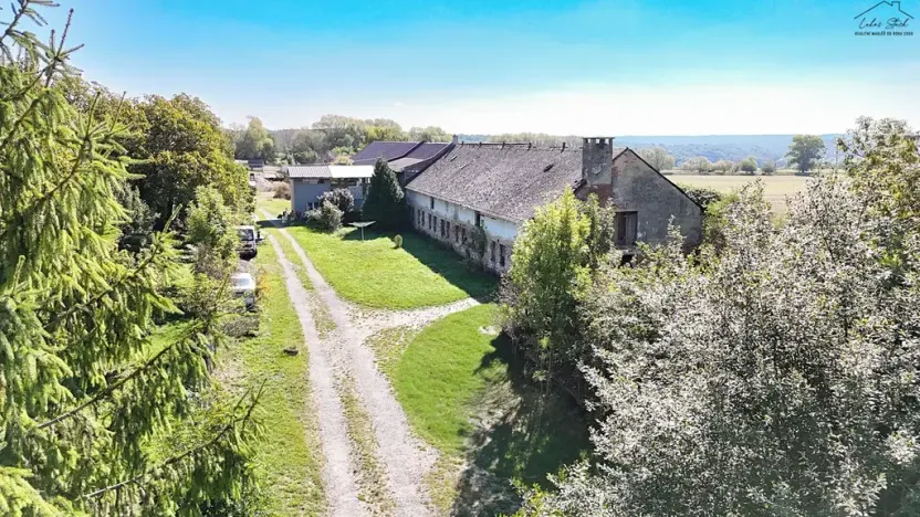 Prodej obchodního prostoru, Střemy, 1200 m2