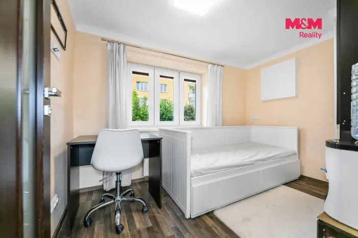 Prodej rodinného domu, Bor, Nádražní, 184 m2