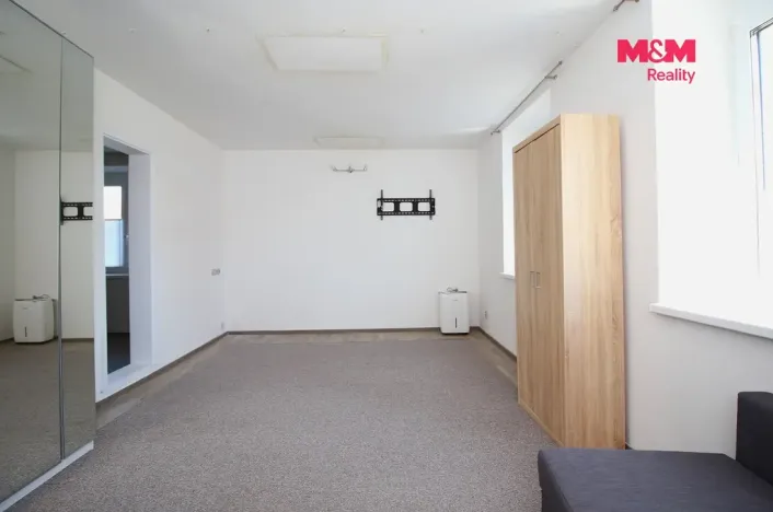 Pronájem bytu 2+kk, Opatovice nad Labem, Hradecká, 67 m2