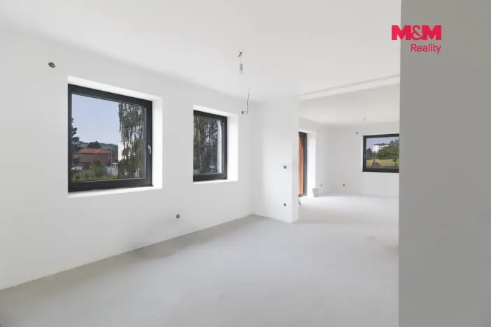 Prodej bytu 4+kk, Zubří, Hlavní, 77 m2
