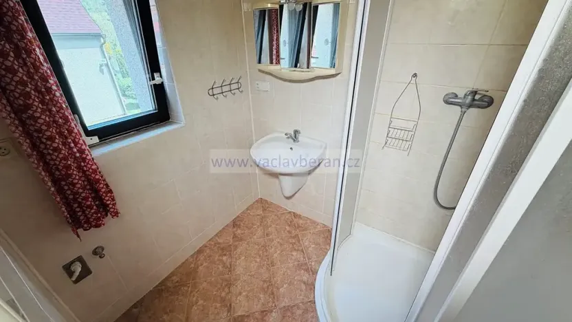 Prodej bytu 2+1, Rybník, 61 m2
