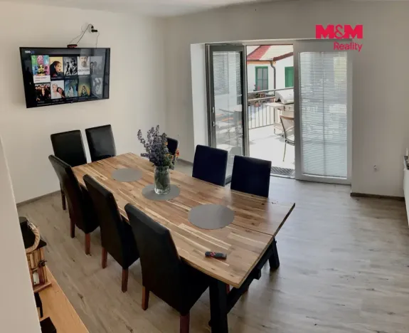 Prodej rodinného domu, Kobylí, 350 m2