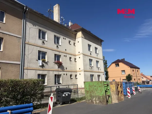 Pronájem bytu 1+1, Louny, Smetanova, 42 m2