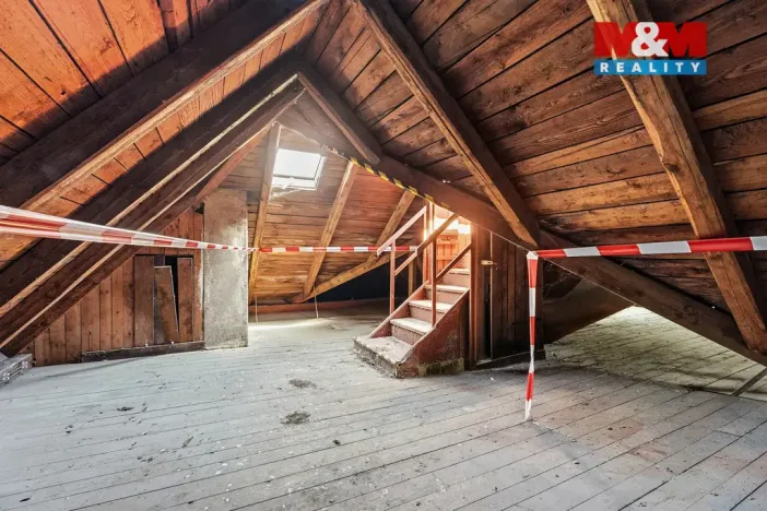 Prodej restaurace, Velké Březno - Valtířov, 350 m2